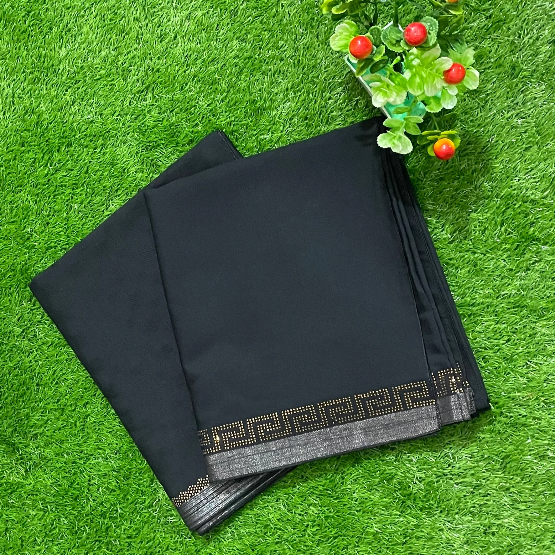 Women Fancy Swiss Shawl - Image 4