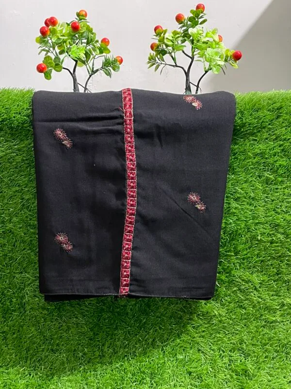 Women Lawn Embroidered Shawl - Image 2