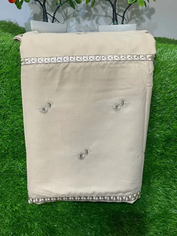 Women Lawn Embroidered Shawl - Image 5
