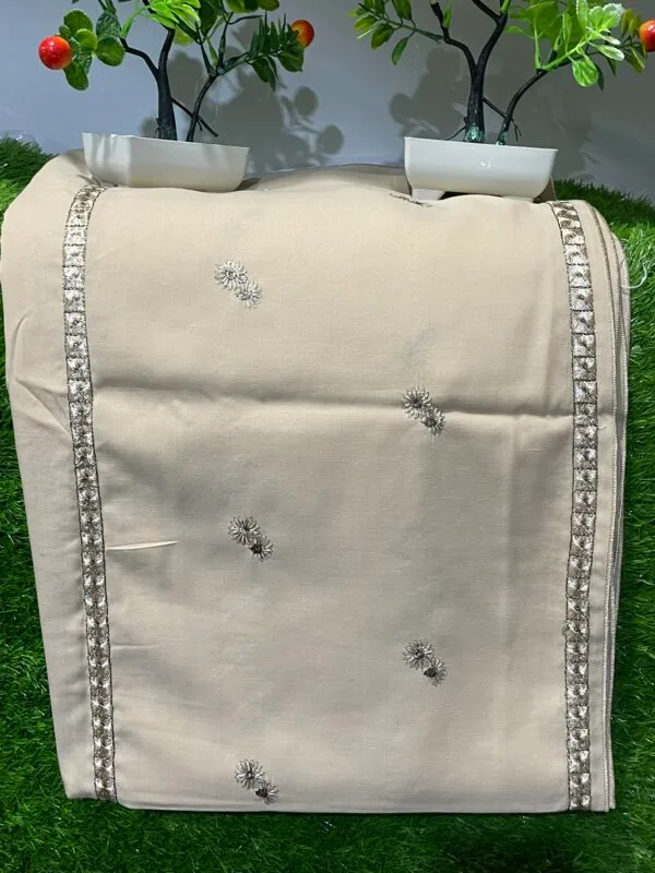 Women Lawn Embroidered Shawl - Image 4