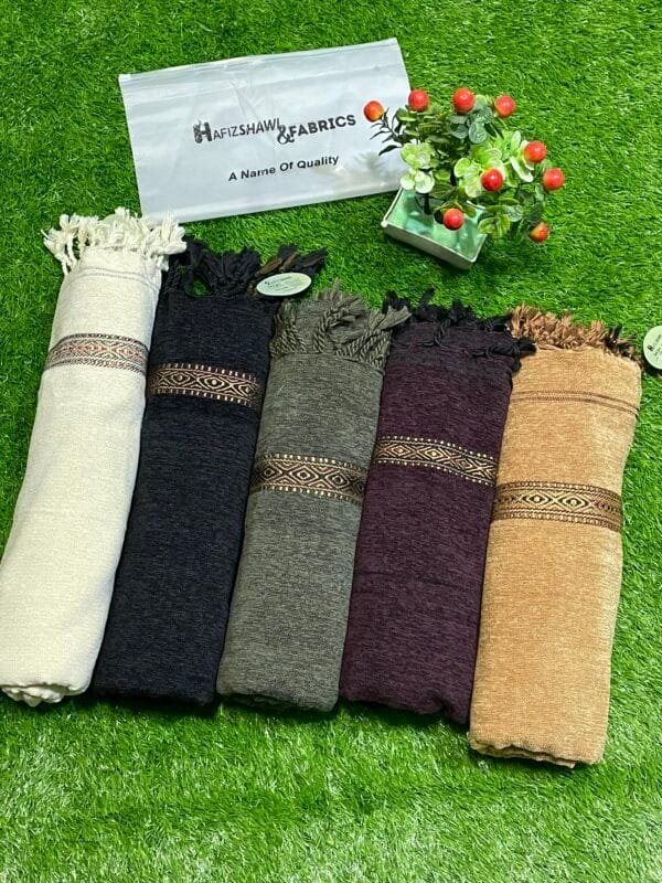 Men Classic Velvet Shawl
